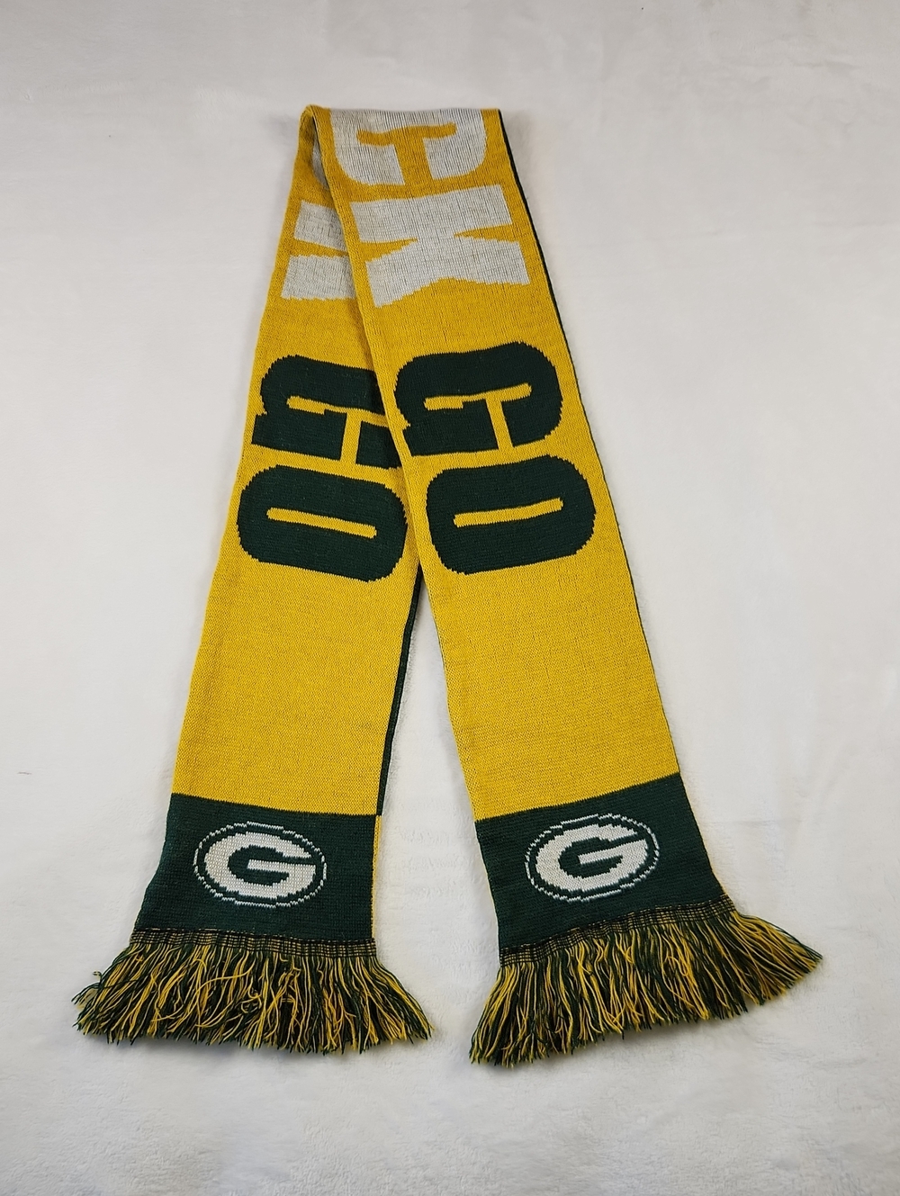 Green Bay Packers Winter Scarf Reversable That Says "Go Pack Go" With The G Logo - Picture 10 of 10